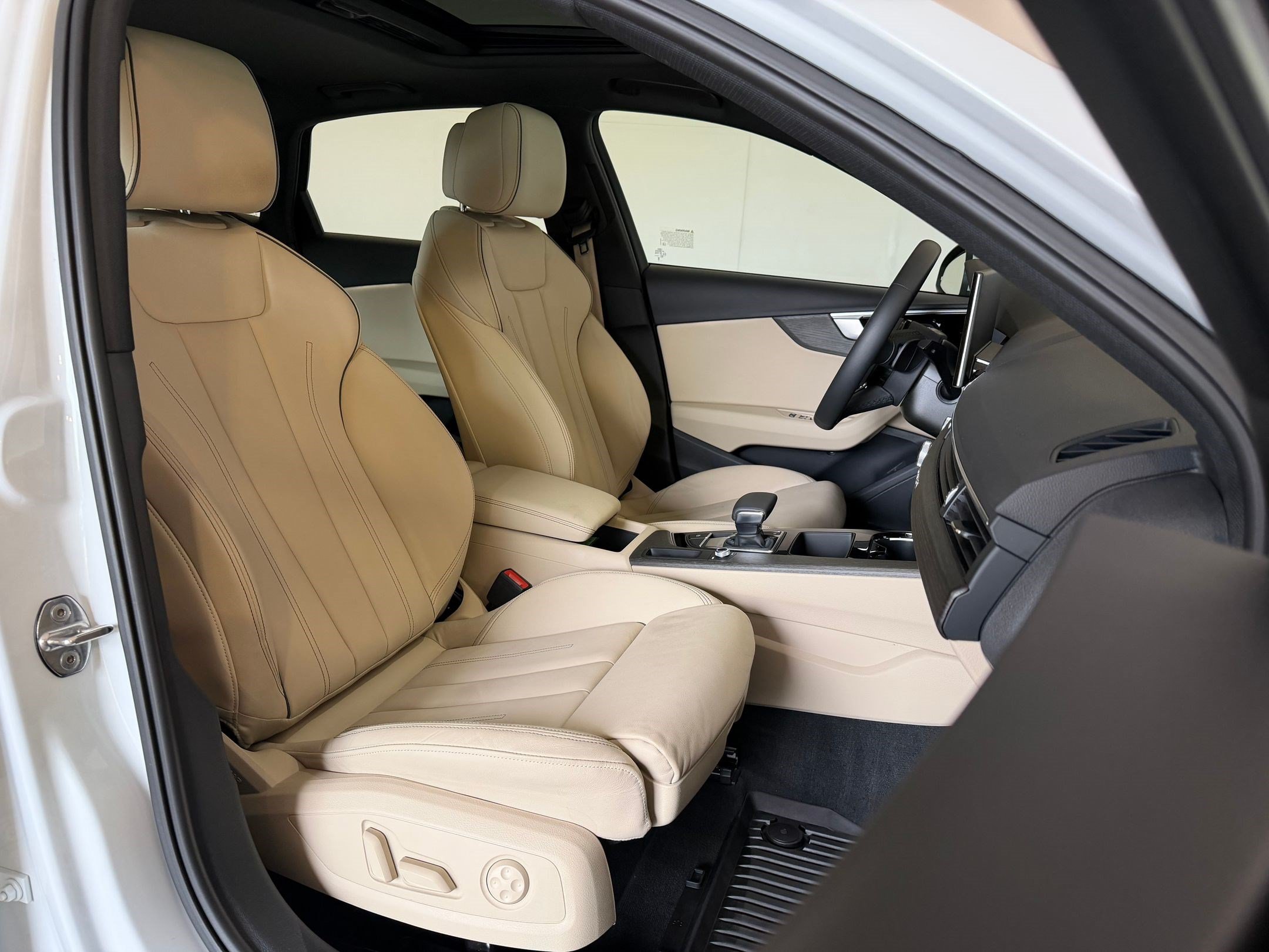 Certified 2023 Audi A4 2.0T Premium w/ Convenience Package AWD/4WD image 24