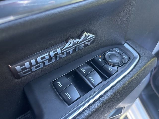 Used 2024 Chevrolet Silverado 1500 High Country image 35