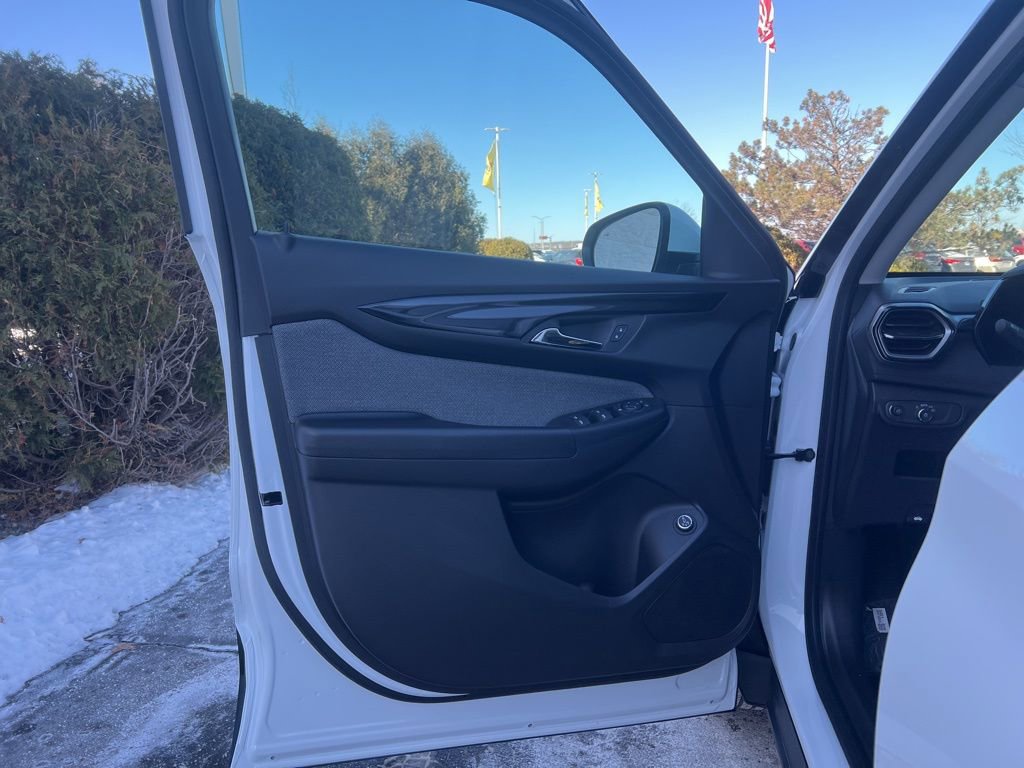 New 2026 Chevrolet TrailBlazer LT w/ Convenience Package image 7