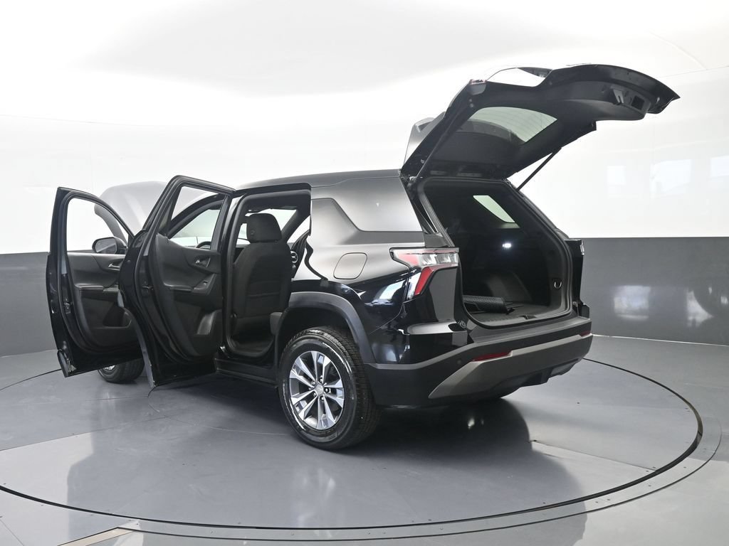 Used 2025 Chevrolet Equinox LT FWD image 74