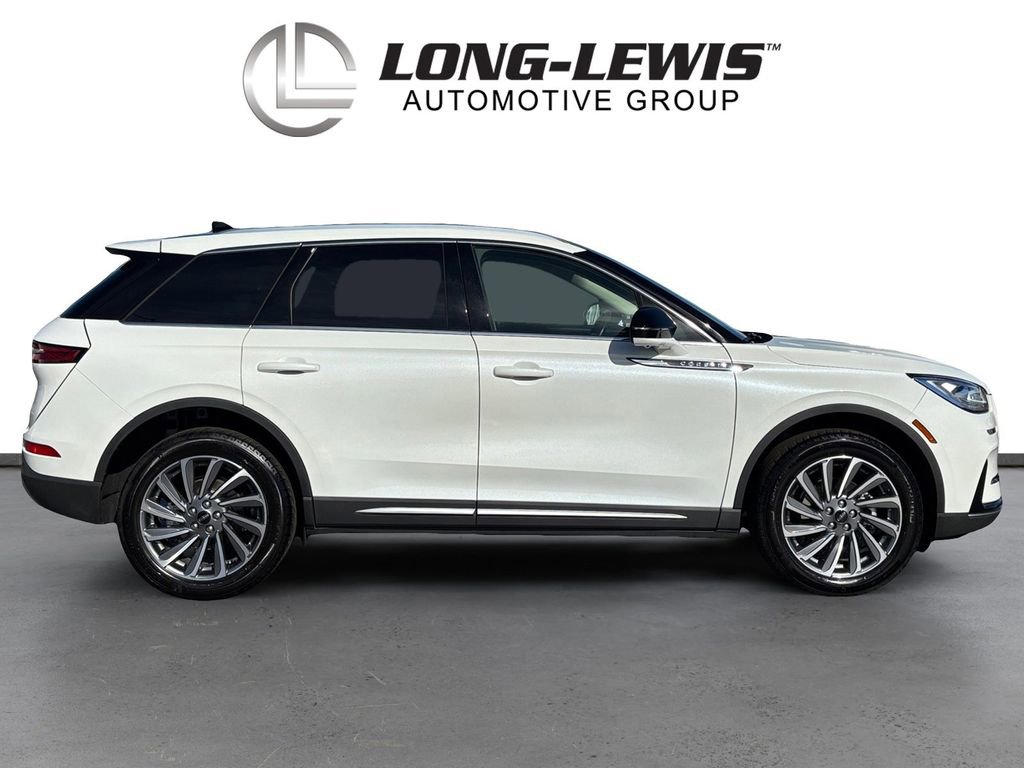 Certified 2024 Lincoln Corsair Reserve w/ Equipment Group 201A image 8