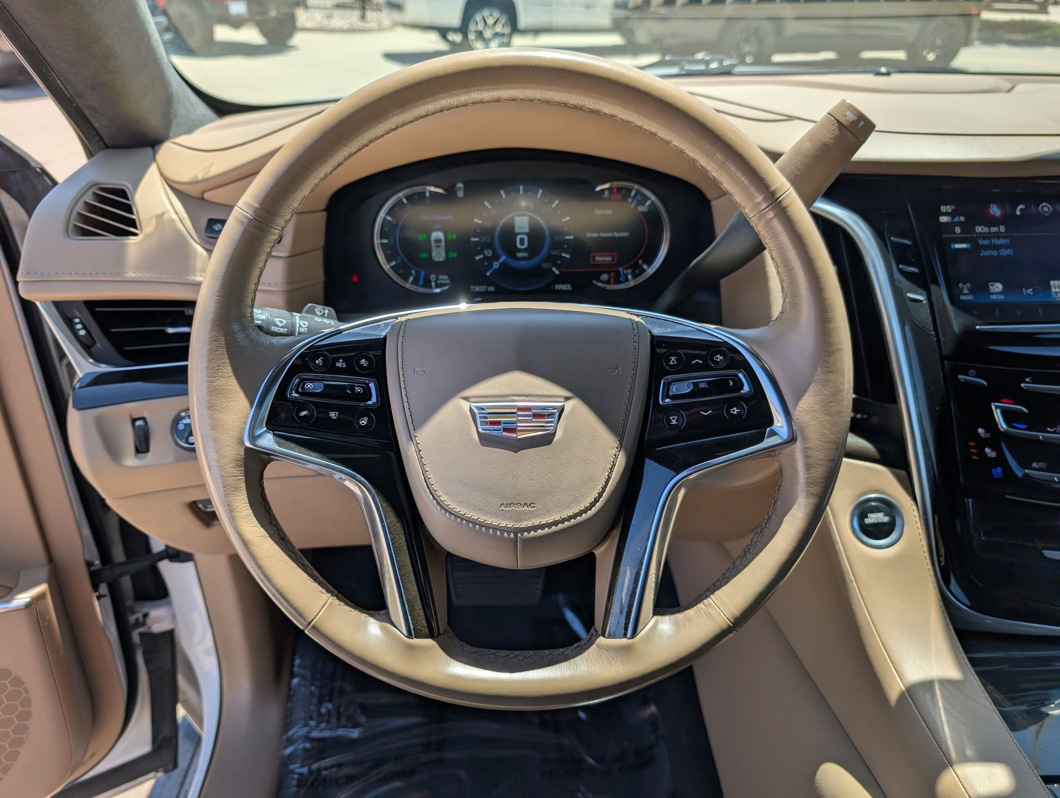 Certified 2020 Cadillac Escalade Platinum AWD/4WD image 16