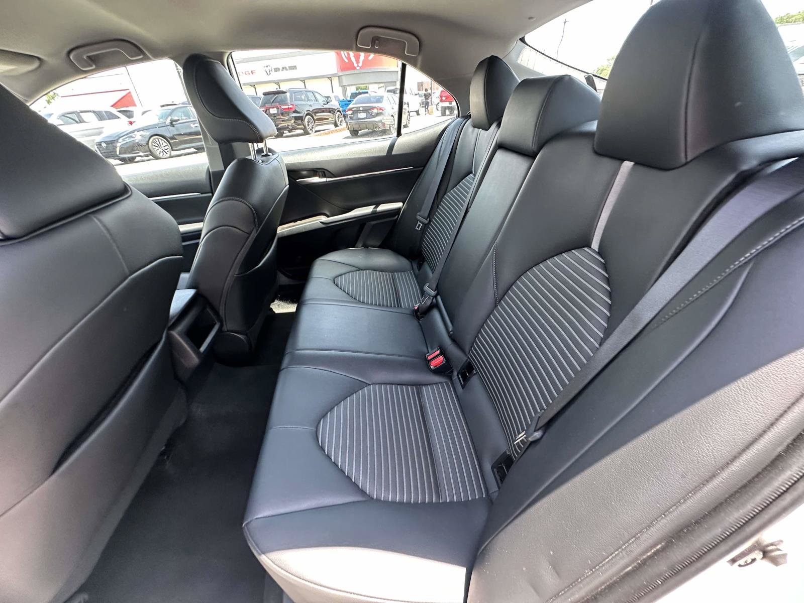 Used 2024 Toyota Camry SE w/ Cold Weather Package FWD image 35