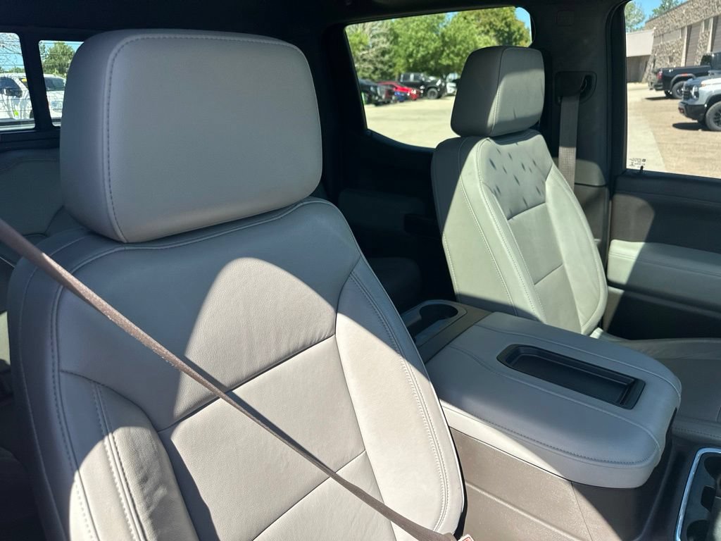 Certified 2019 Chevrolet Silverado 1500 LT Trail Boss AWD/4WD image 31