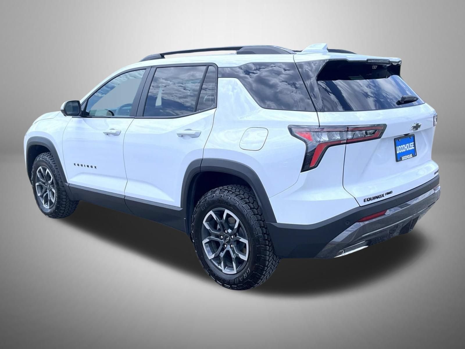 Certified 2026 Chevrolet Equinox ACTIV w/ Safety and Technology Package AWD/4WD image 9