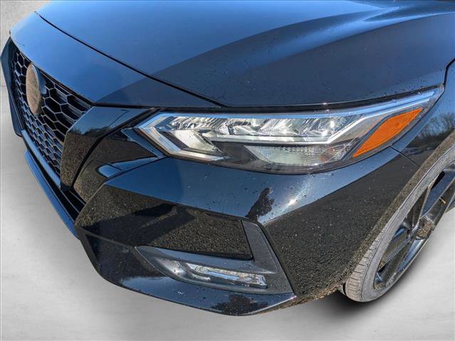 Used 2023 Nissan Sentra SR w/ Midnight Edition Package image 9