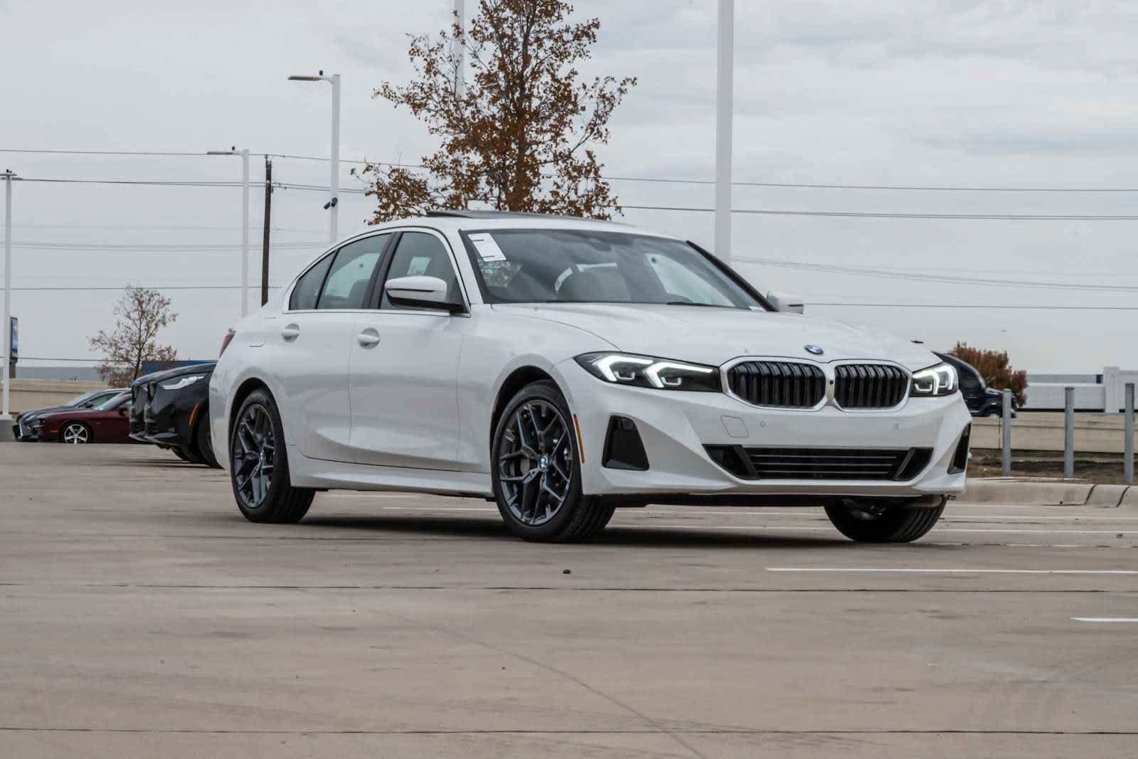 Used 2026 BMW 330i Sedan w/ Premium Package RWD image 1