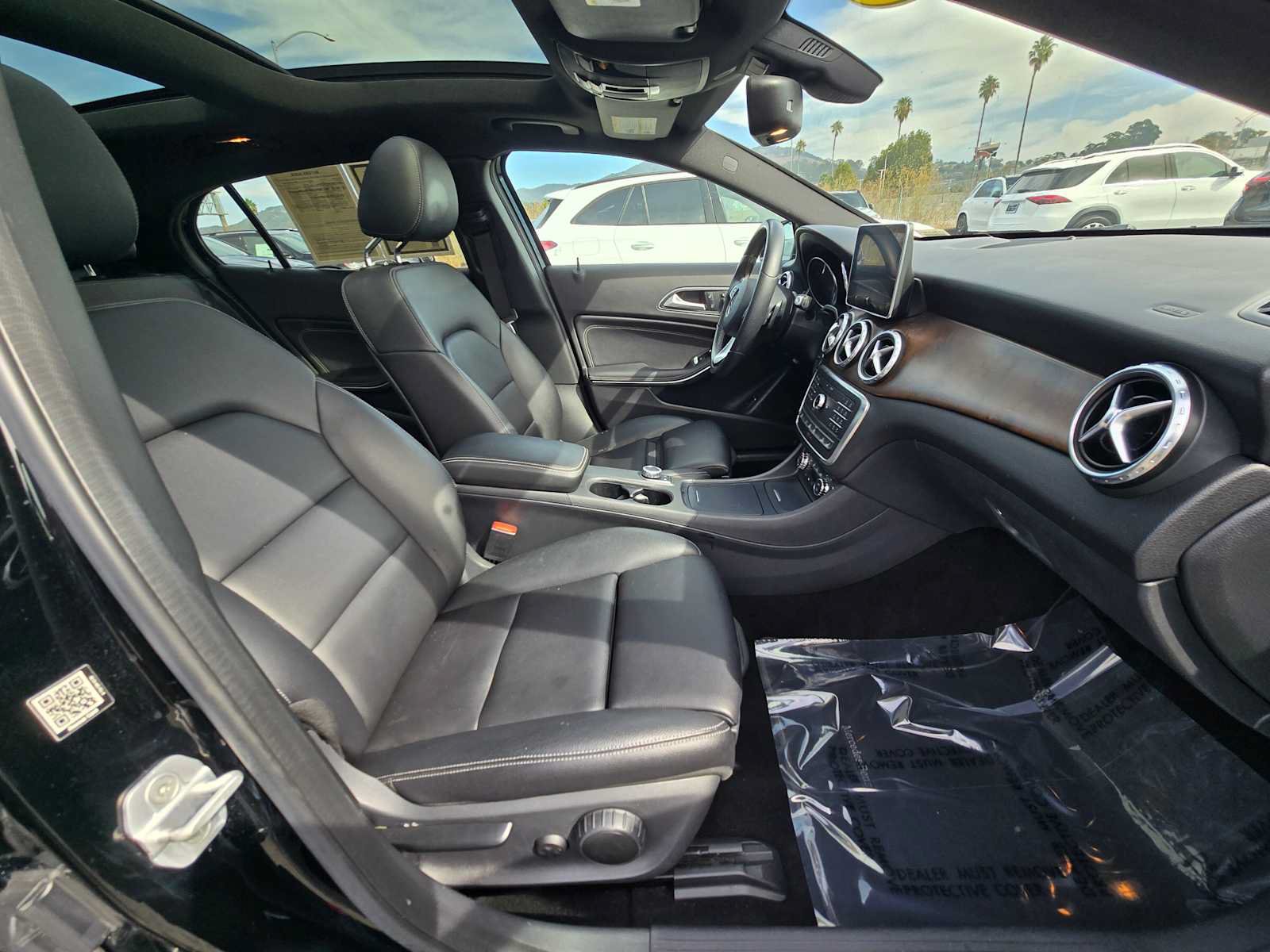 Used 2016 Mercedes-Benz GLA 250 4MATIC image 11