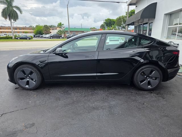Used 2023 Tesla Model 3 Standard Range RWD image 3