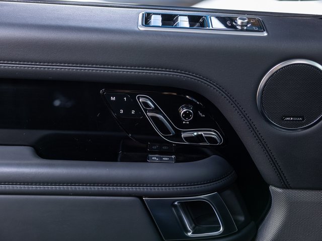 Used 2021 Land Rover Range Rover Westminster Edition image 39