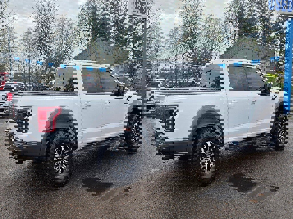 Used 2020 Ford F150 Raptor w/ Equipment Group 802A Luxury image 34