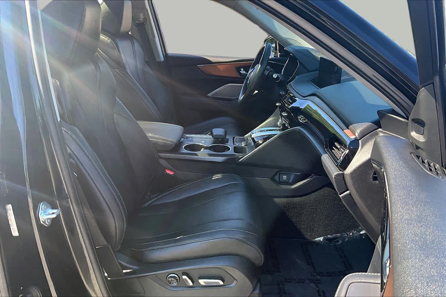 Used 2022 Acura MDX SH-AWD w/ Technology Package image 9