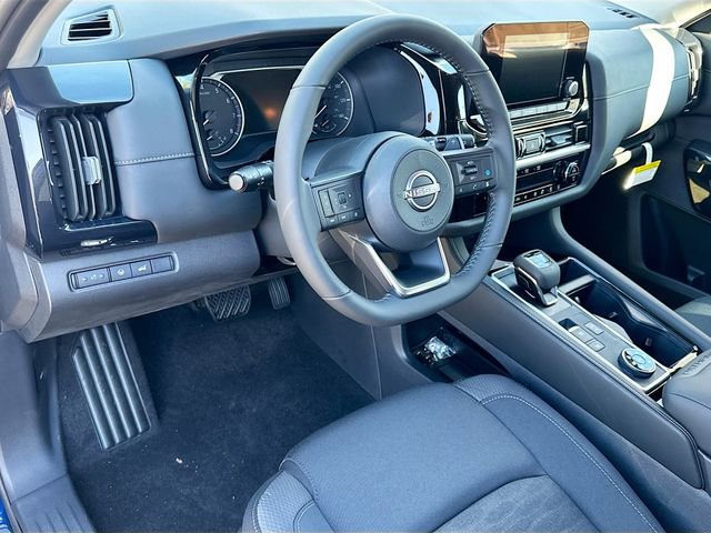 New 2025 Nissan Pathfinder SV image 10