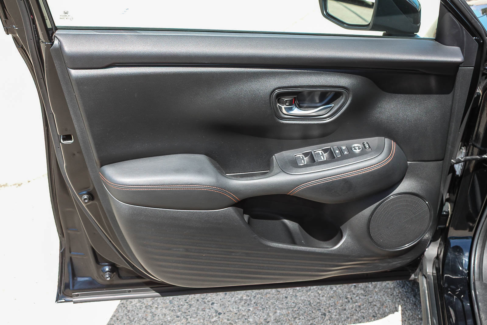 Used 2024 Honda HR-V Sport image 22