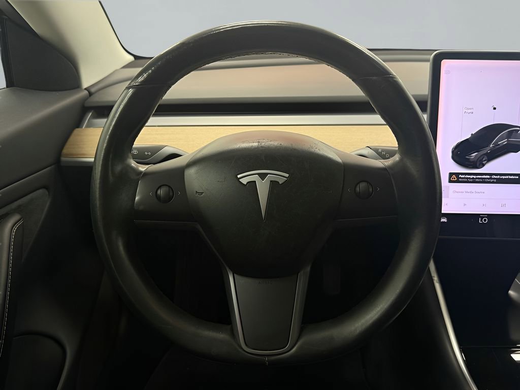 Used 2018 Tesla Model 3 Long Range RWD image 16
