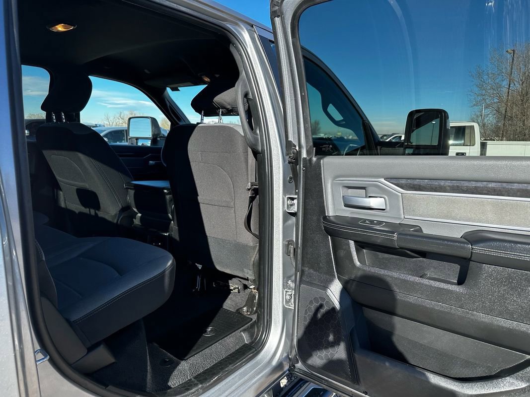 Used 2023 RAM 2500 Big Horn w/ Level 1 Equipment Group image 19