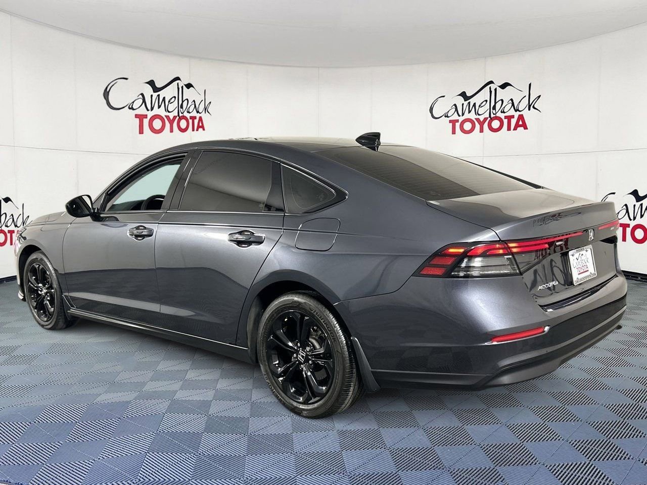 Used 2025 Honda Accord SE image 5