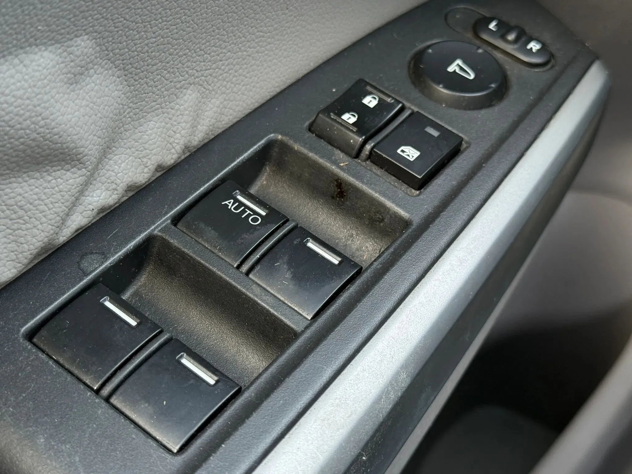 Used 2009 Honda Accord EX image 24