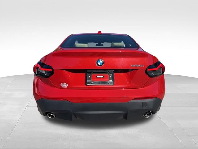 Used 2023 BMW 230i Coupe w/ Premium Package RWD image 4