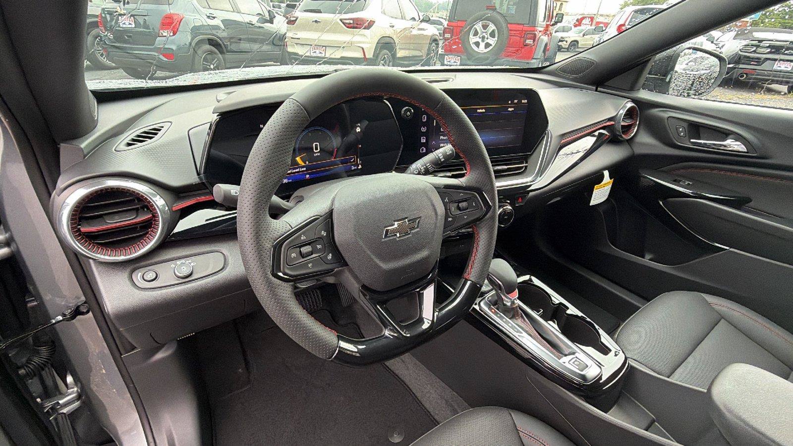 New 2026 Chevrolet Trax RS w/ Driver Confidence Package FWD image 19