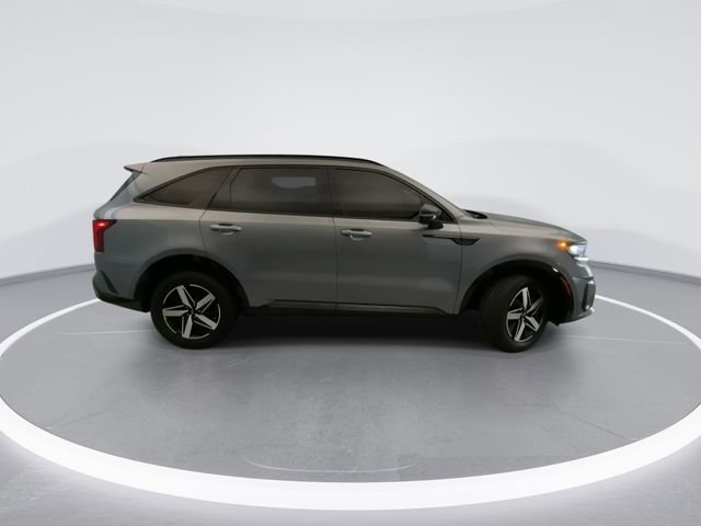 Used 2023 Kia Sorento S w/ Panoramic Sunroof Package FWD image 5