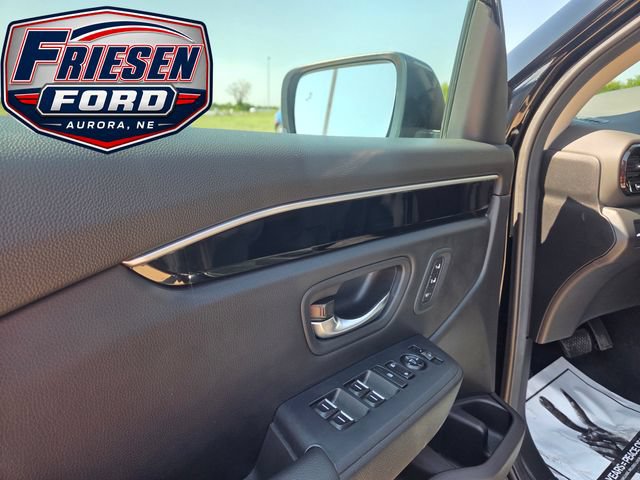 Used 2025 Honda Pilot EX-L image 10