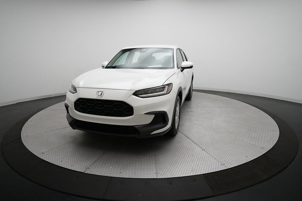 Certified 2023 Honda HR-V LX image 32