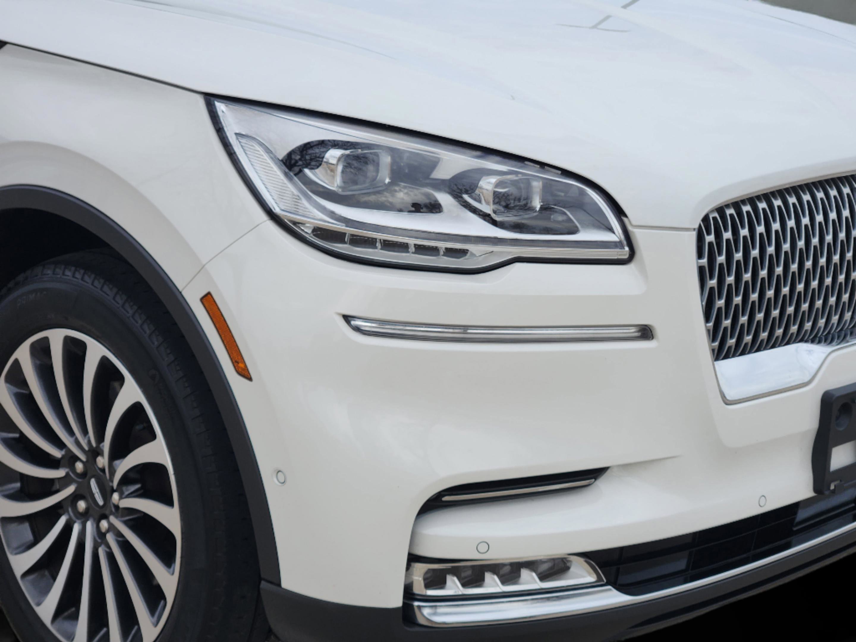 Used 2023 Lincoln Aviator Reserve w/ Equipment Group 201A image 44