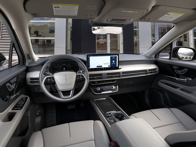 New 2026 Lincoln Corsair Premiere FWD image 9