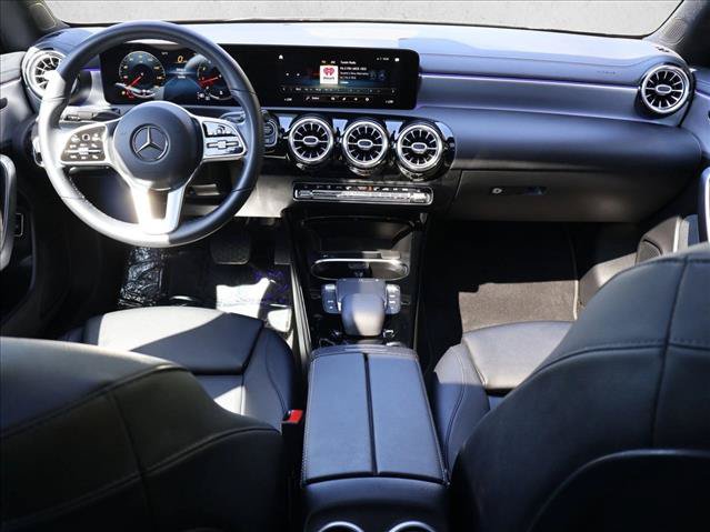 Used 2021 Mercedes-Benz CLA 250 image 24