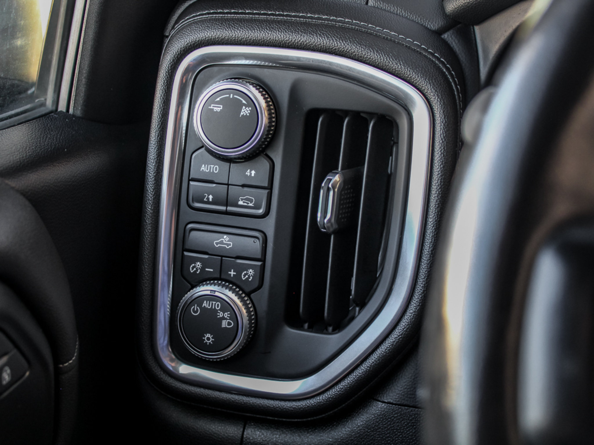 Used 2019 GMC Sierra 1500 SLE w/ SLE Value Package AWD/4WD image 33