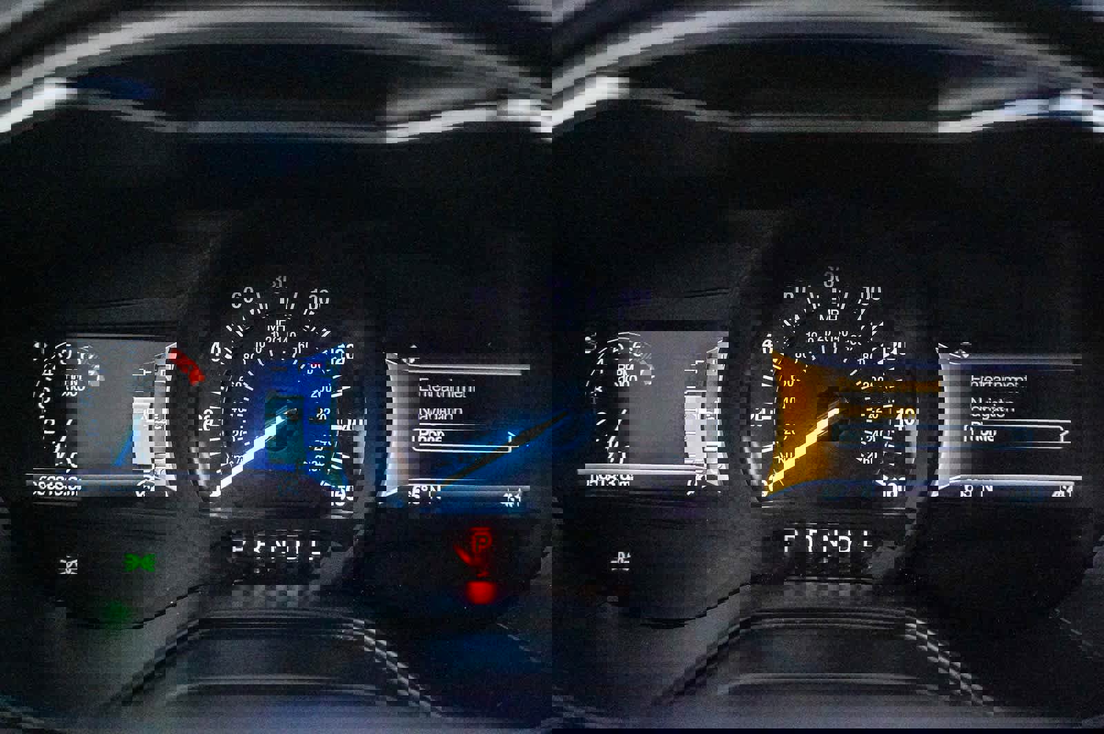 Used 2020 Ford Fusion SE image 23