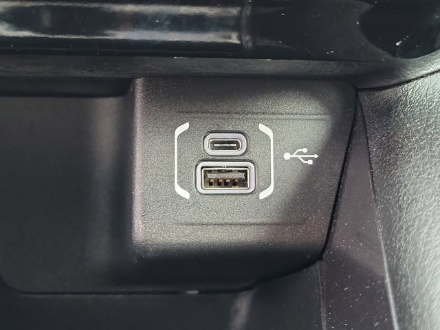 Used 2022 Jeep Compass Latitude FWD image 32