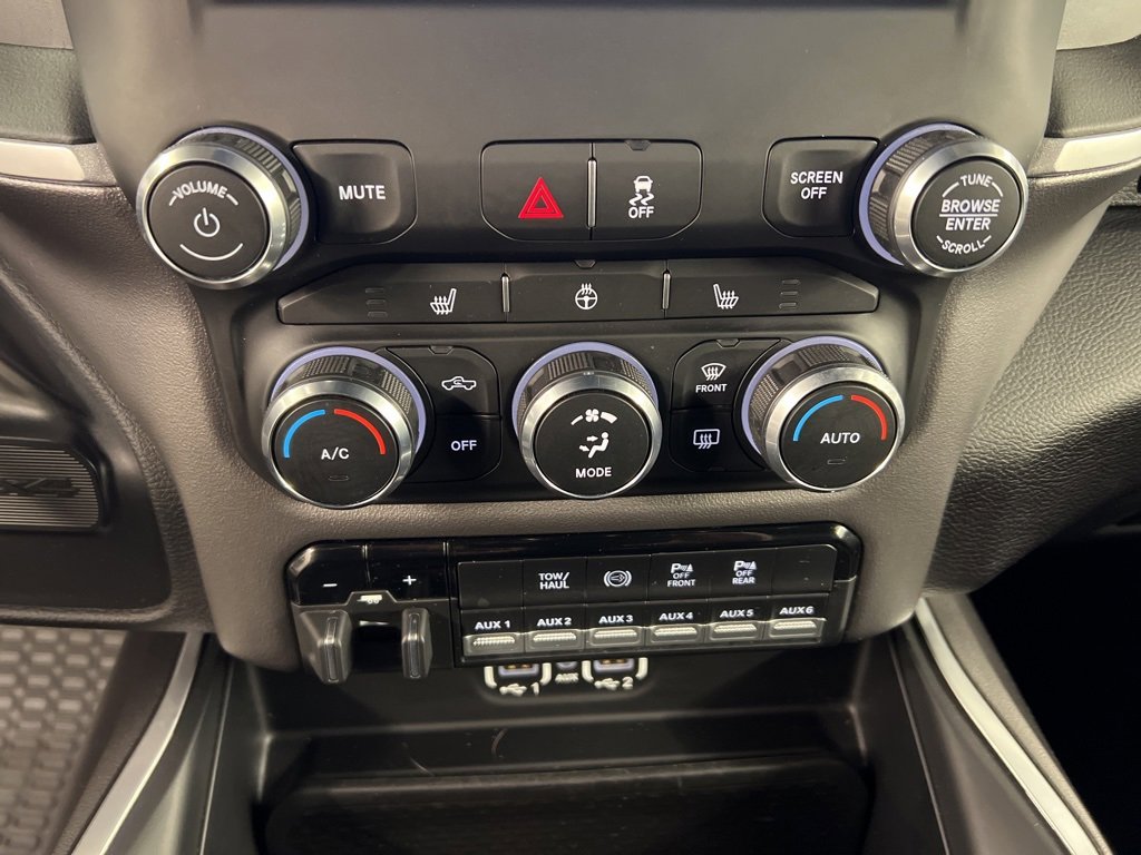 Used 2022 RAM 2500 Big Horn w/ Level C Equiment Group image 14