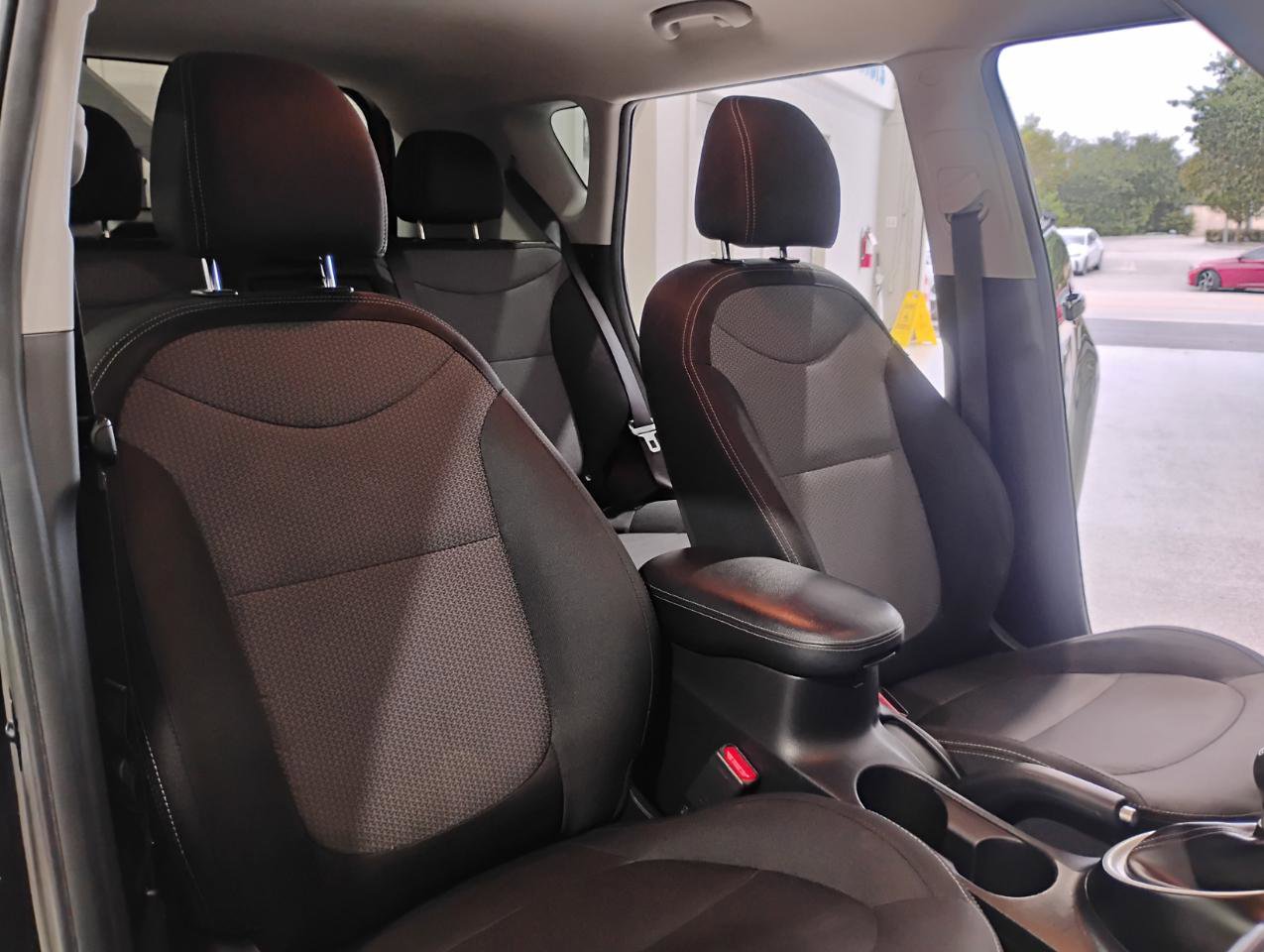 Used 2019 Kia Soul + FWD image 45