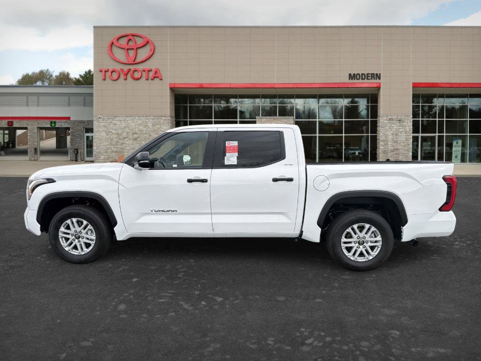 New 2026 Toyota Tundra SR5 image 7