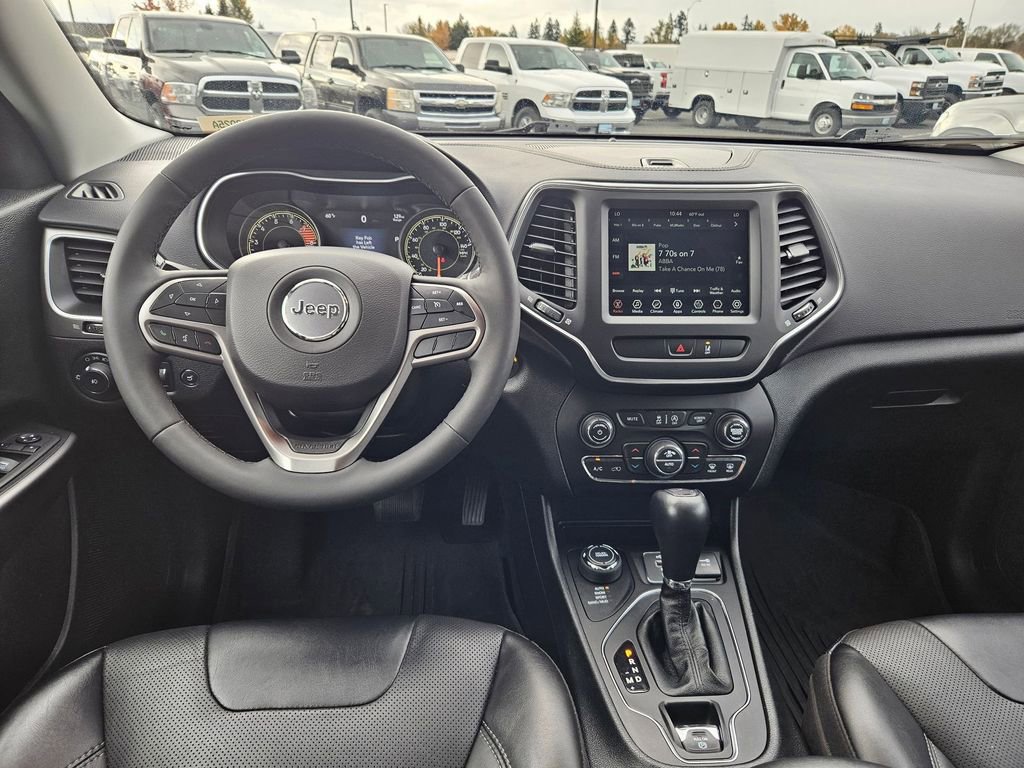 Used 2022 Jeep Cherokee Latitude Lux w/ Mopar Interior Package image 28