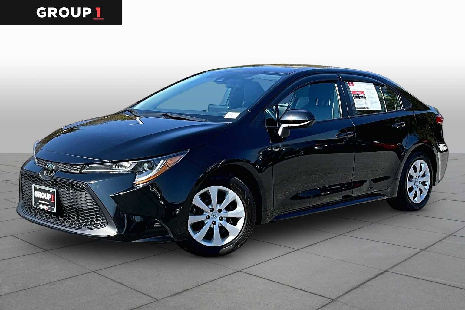 Used 2022 Toyota Corolla LE w/ Carpet Mat Package (TMS) FWD image 1