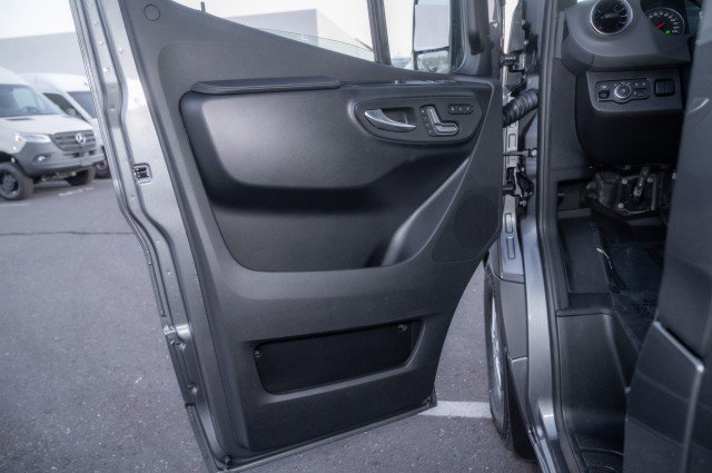 New 2026 Mercedes-Benz Sprinter 2500 image 14