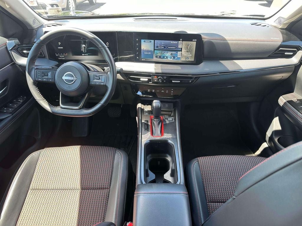 Used 2025 Nissan Kicks SR w/ Interior Electronics Package AWD/4WD image 13