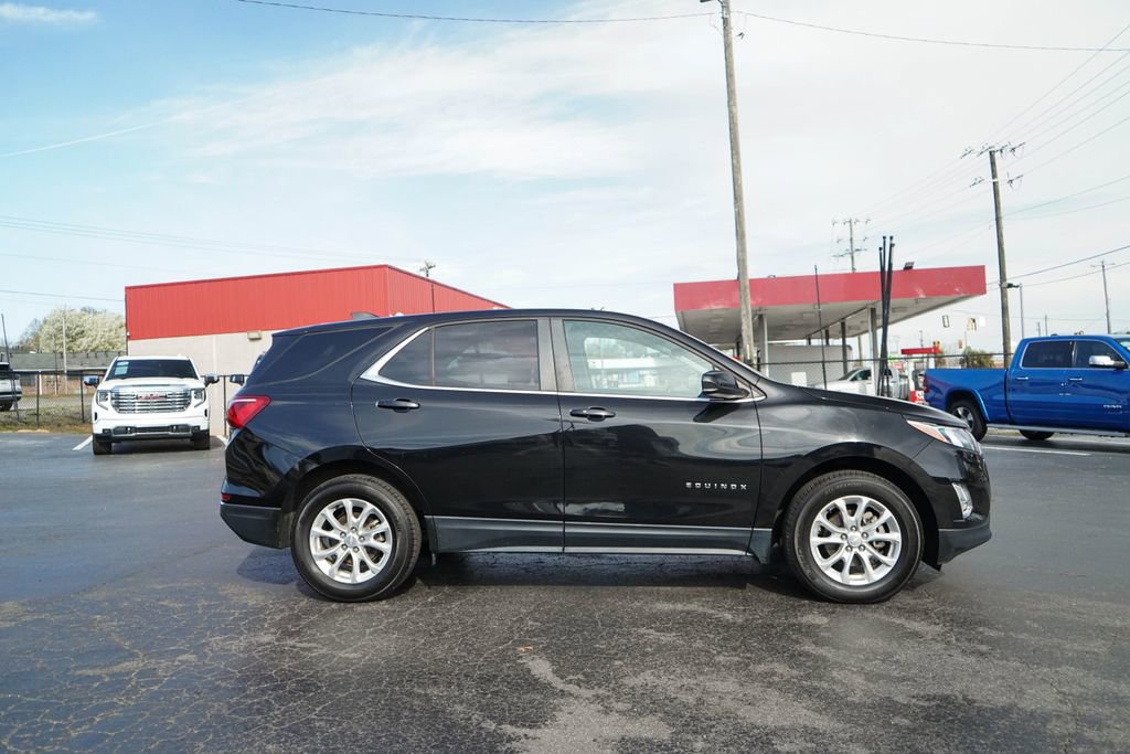 Used 2021 Chevrolet Equinox LT image 2