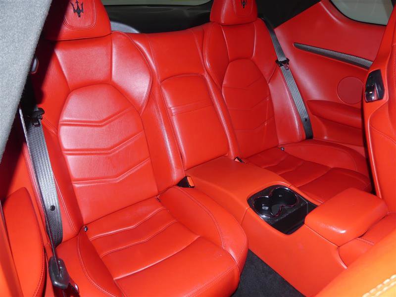 Used 2013 Maserati GranTurismo Sport image 18