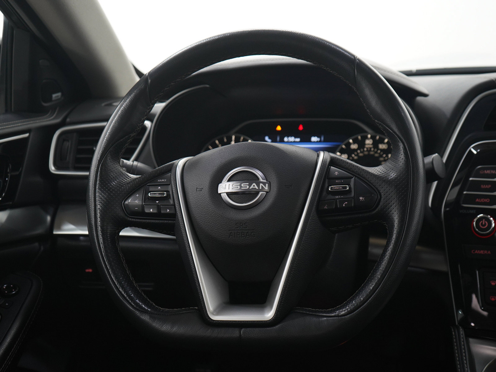 Used 2023 Nissan Maxima SL FWD image 15