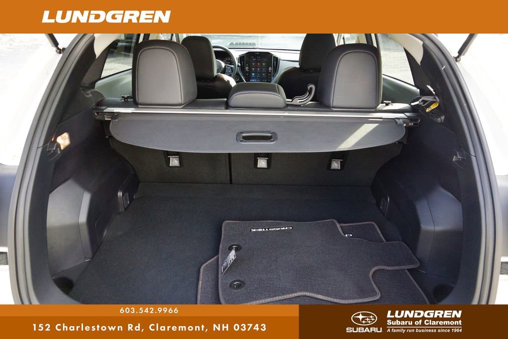Used 2024 Subaru Crosstrek 2.5i Limited w/ Crosstrek Mirror Package image 16