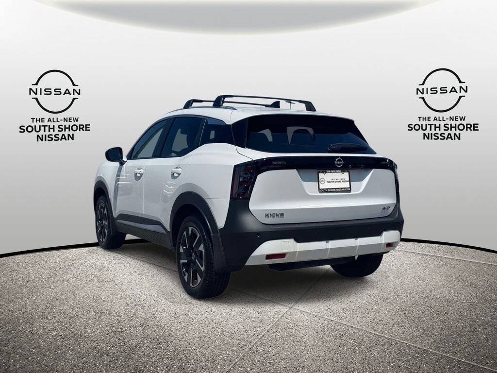 Used 2026 Nissan Kicks SV w/ SV Premium Package AWD/4WD image 7