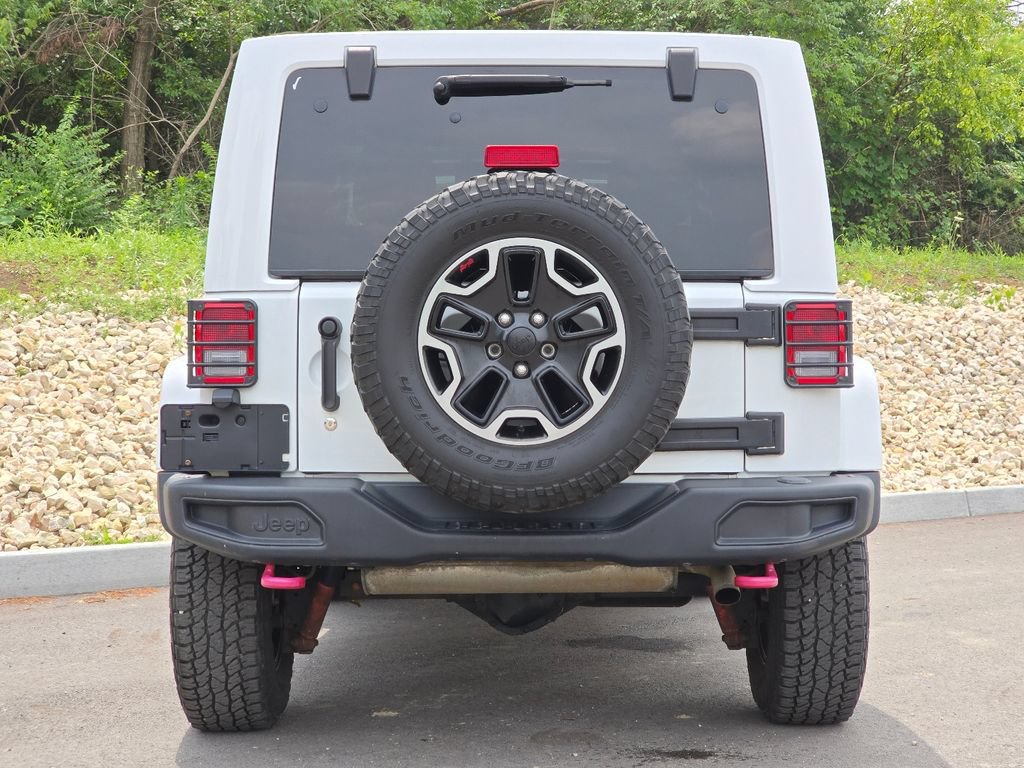 Used 2016 Jeep Wrangler Unlimited Rubicon AWD/4WD image 24