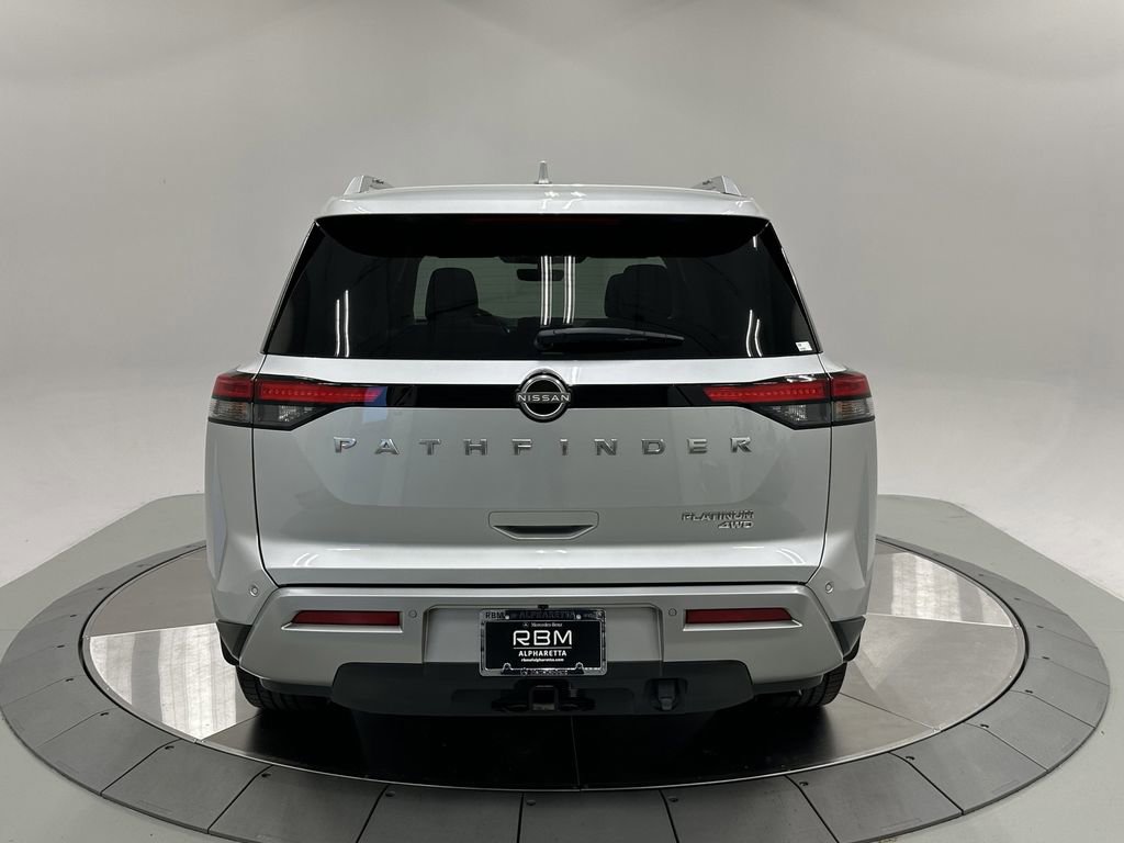 Used 2023 Nissan Pathfinder Platinum image 6