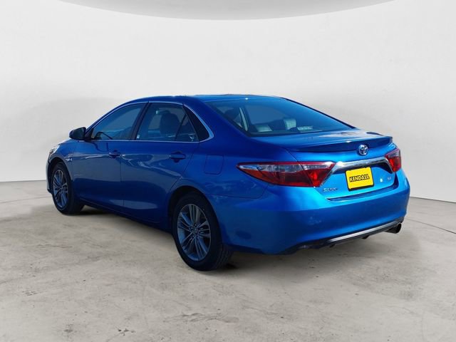 Used 2017 Toyota Camry SE FWD image 3