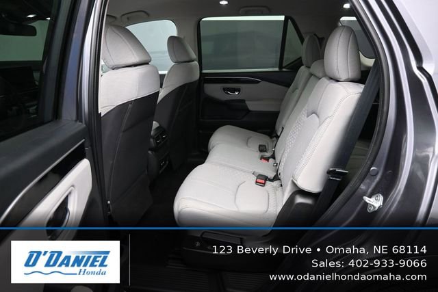 Used 2023 Honda Pilot LX image 35