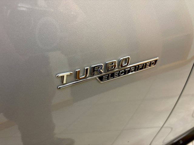 New 2025 Mercedes-Benz C 43 AMG 4MATIC Sedan image 22